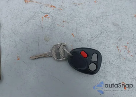 2001 Chevrolet Silverado 1500 Ls из США, поврежденный, VIN 1GCEK14T41E271738